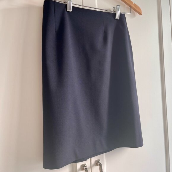 THEORY Navy Pencil Skirt | Size 0 - Picture 3 of 4